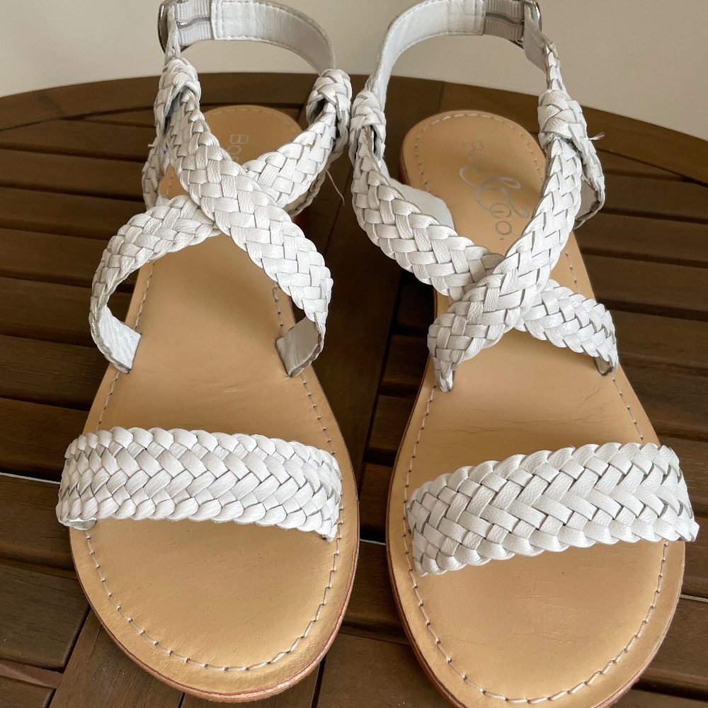 Genuine leather White Sandals size 37